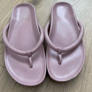 Everlane Thong Sandal